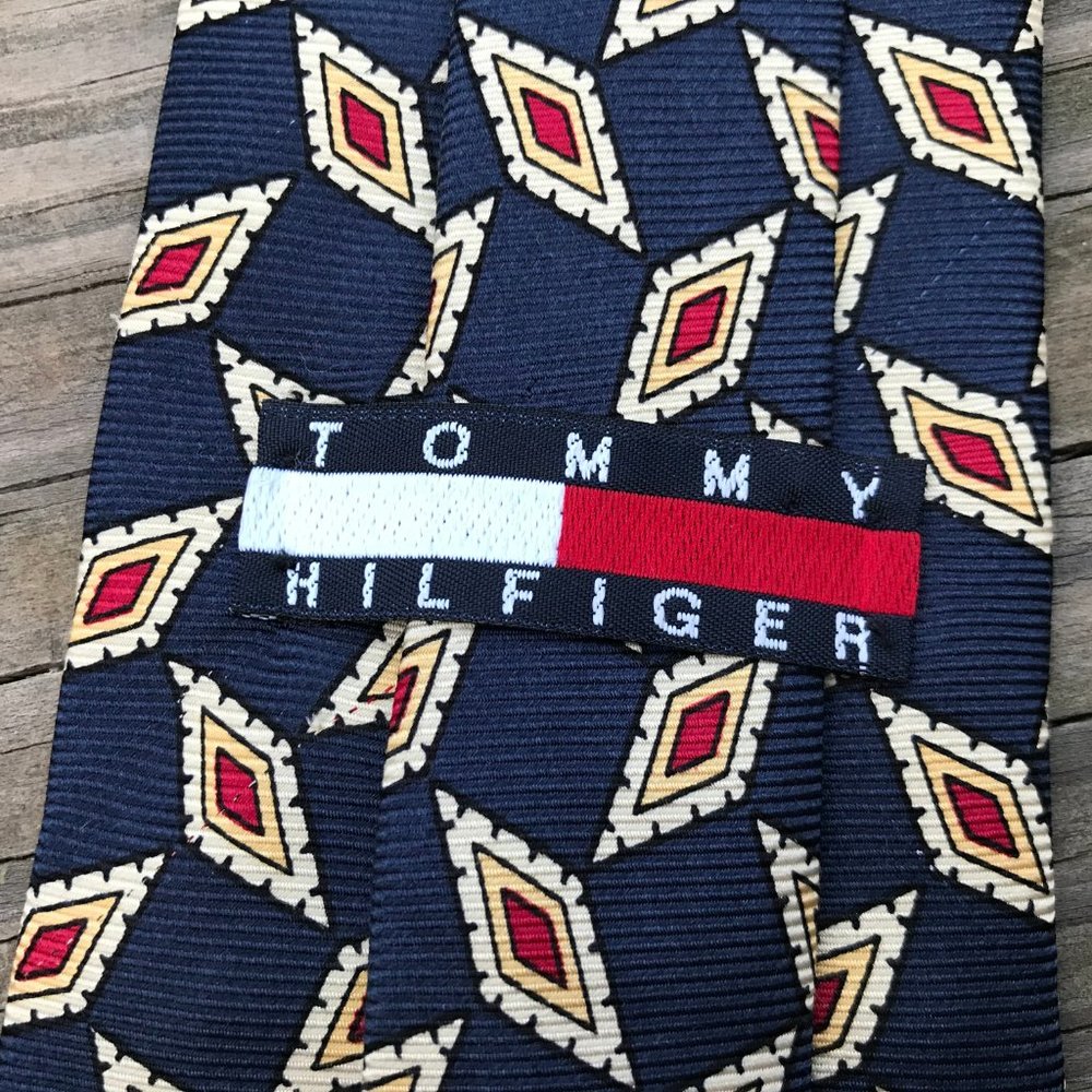 Tommy Hilfiger Men Tie 100% Italian Silk Necktie C - Picture 7 of 10